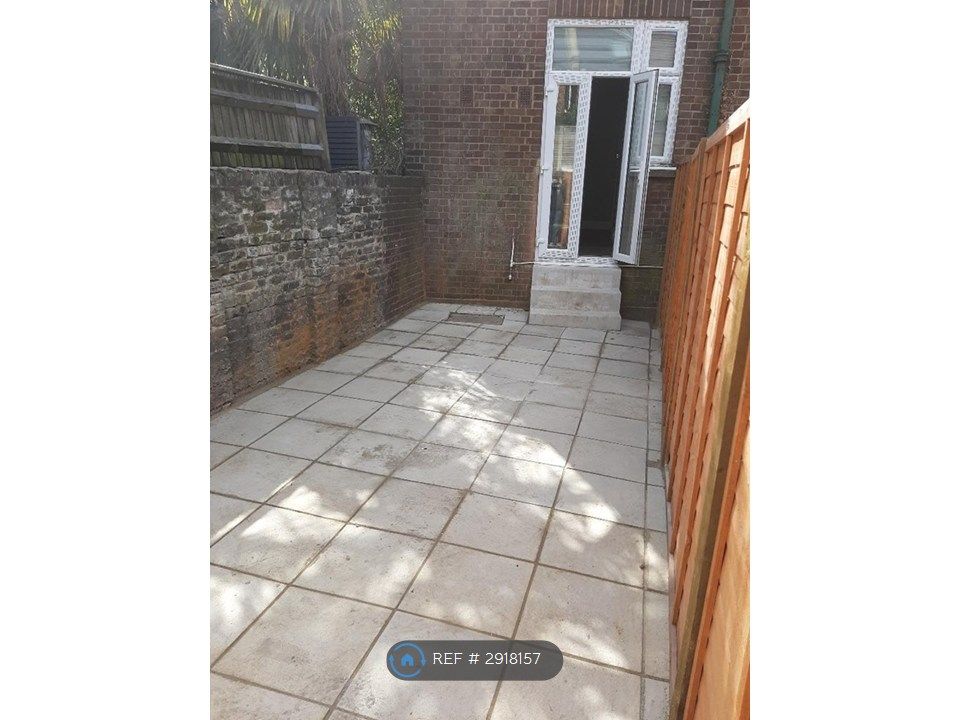 Property photo 1 of 35