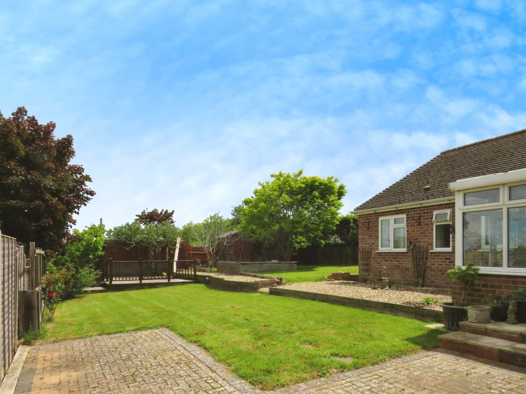 Property photo 3 of 21