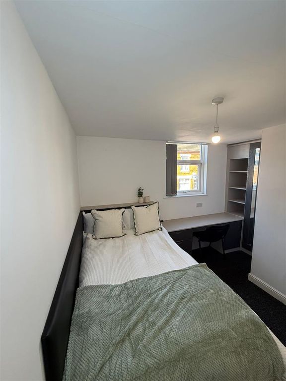 Property photo 1 of 9 R3 5.Jpeg