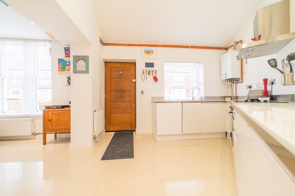 Additional image 6 of 2 bed end terrace house for saleFairfield Avenue, Canton CF5