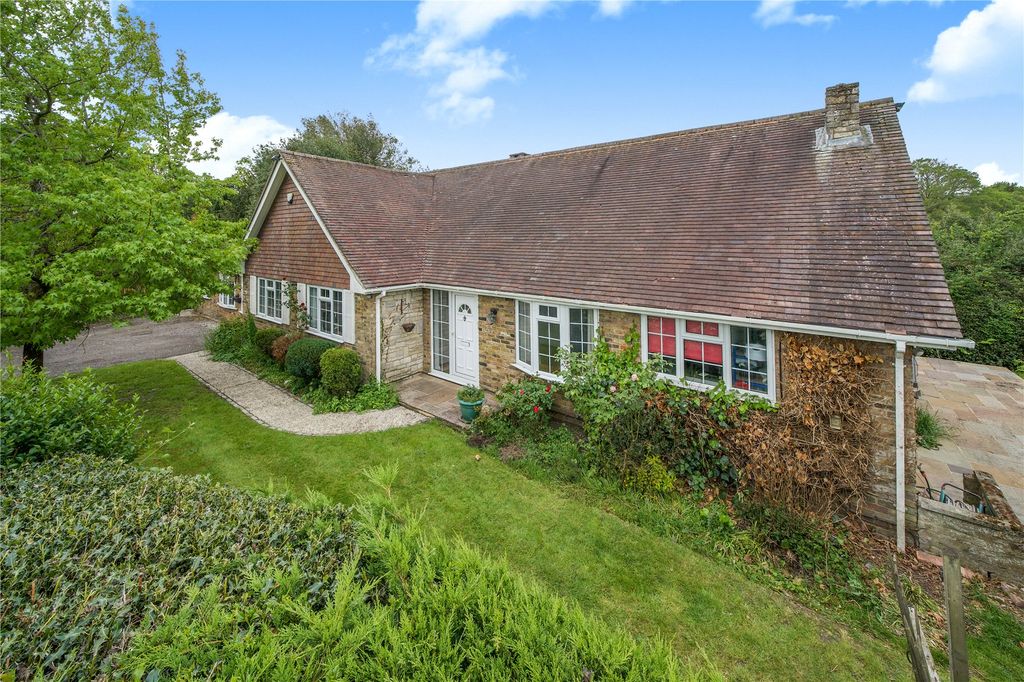 Property photo 1 of 22 Picture No. 23