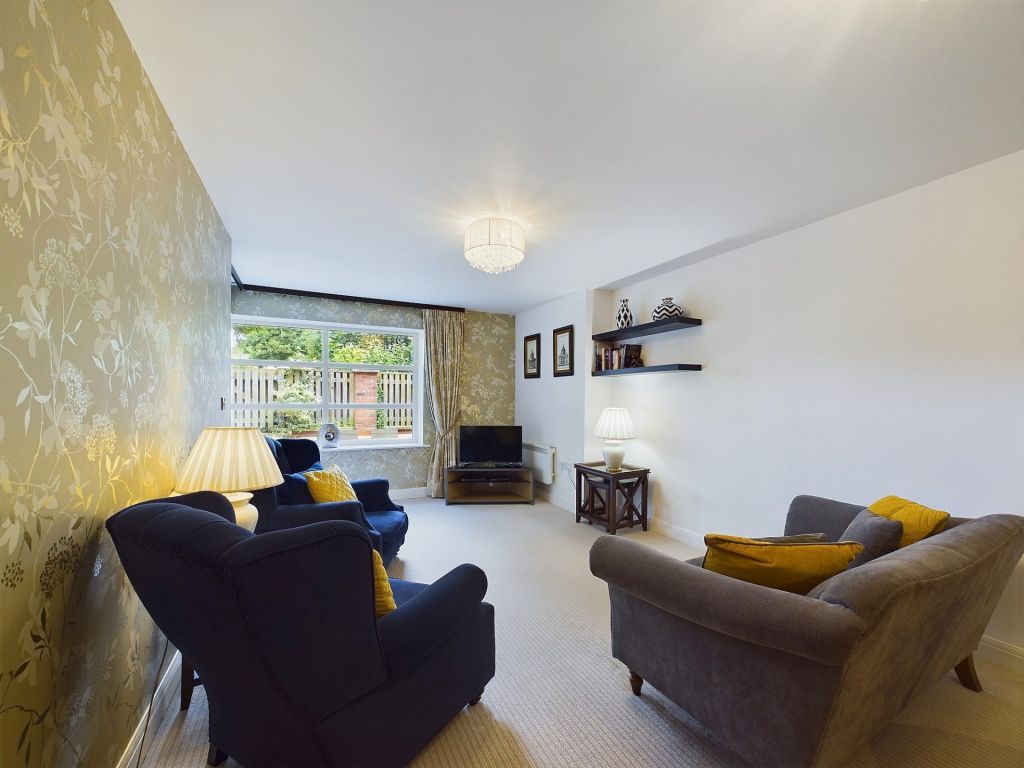 Property photo 2 of 24