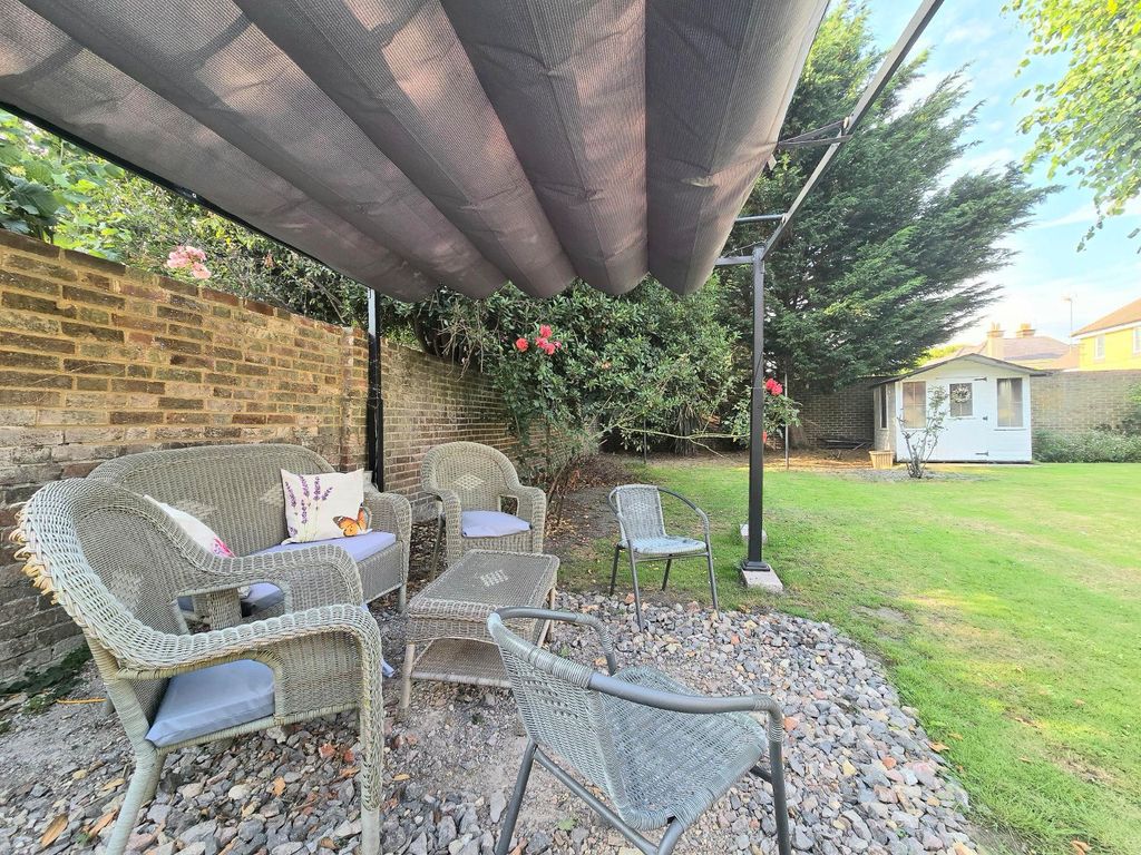 Property photo 2 of 31 Picture No. 39
