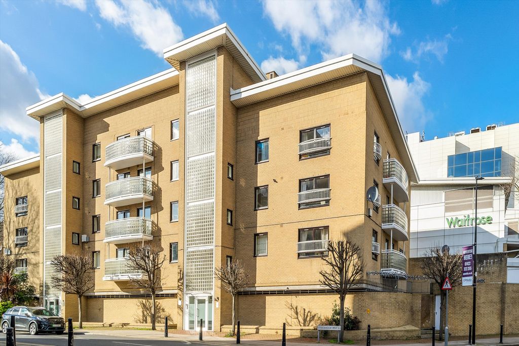 Property photo 2 of 11 Image