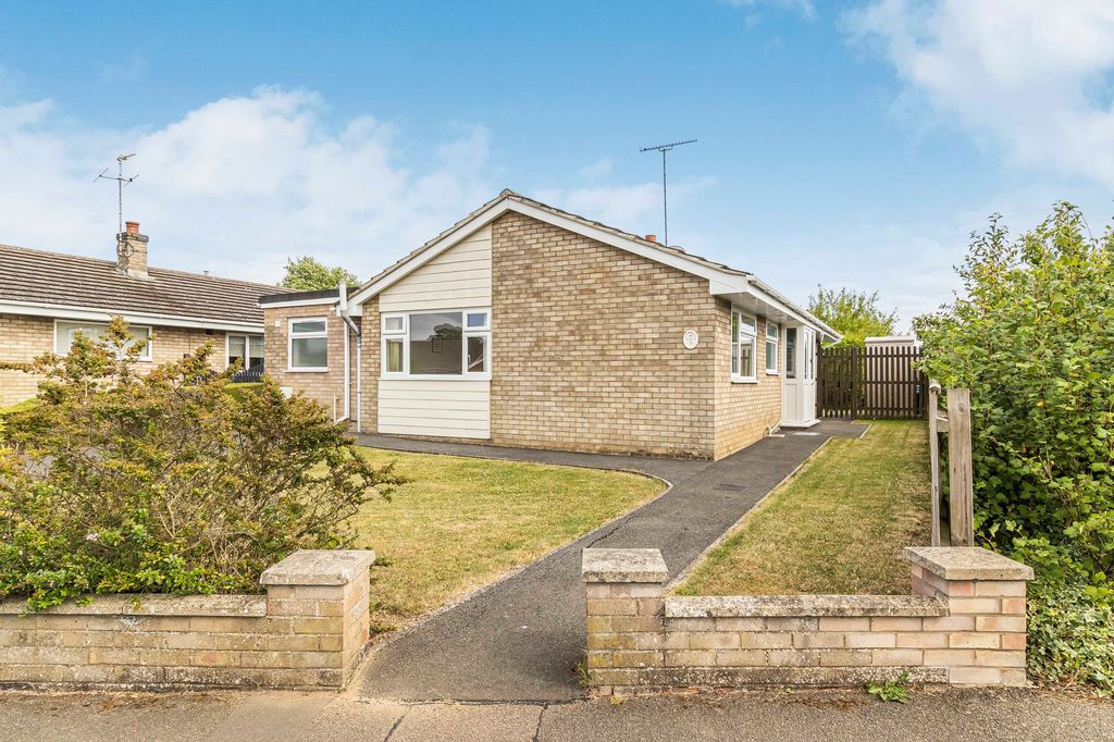 Property photo 1 of 16