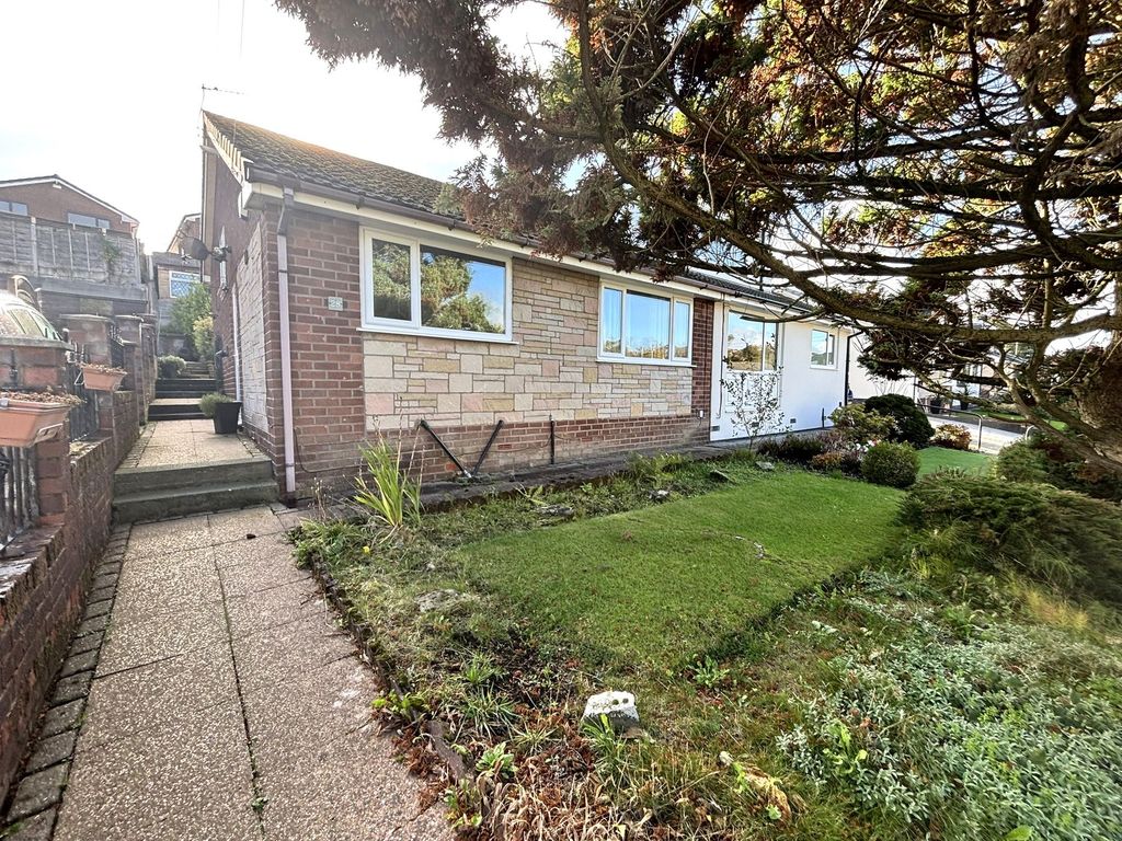 Property photo 1 of 11 Front View