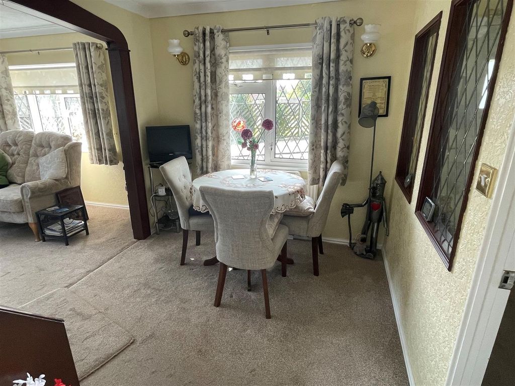 Property photo 3 of 11 7.Jpg