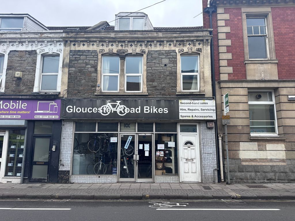 Property photo 2 of 14 Front