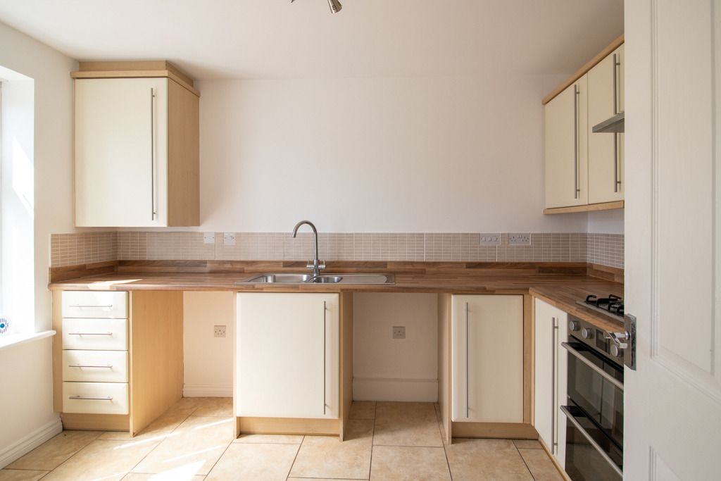Property photo 2 of 14 5423112