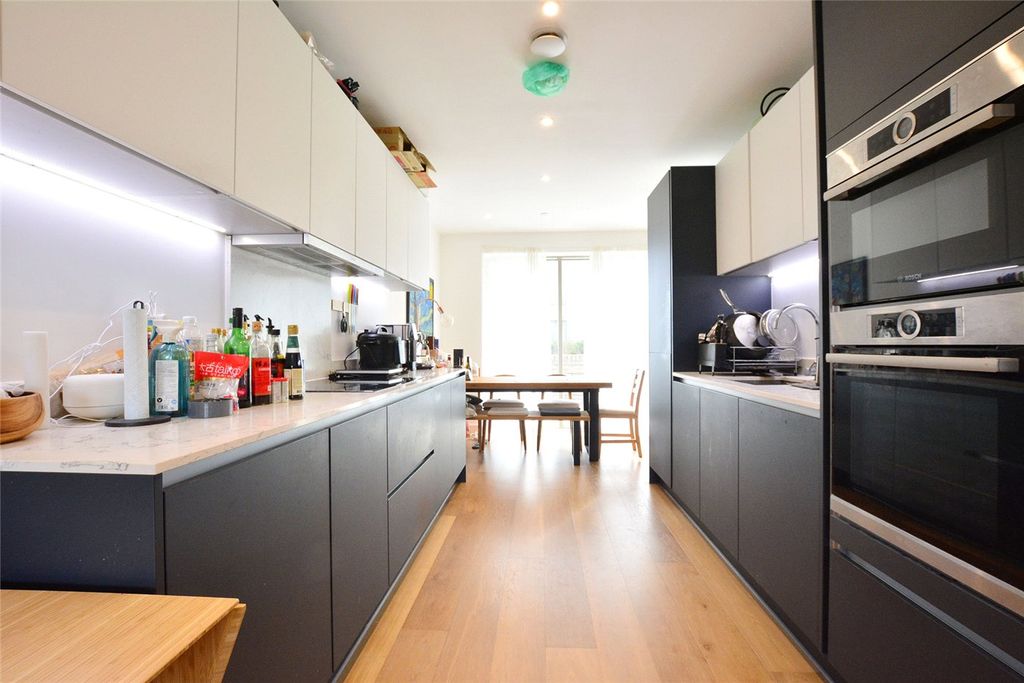 Property photo 1 of 27 Picture No. 25