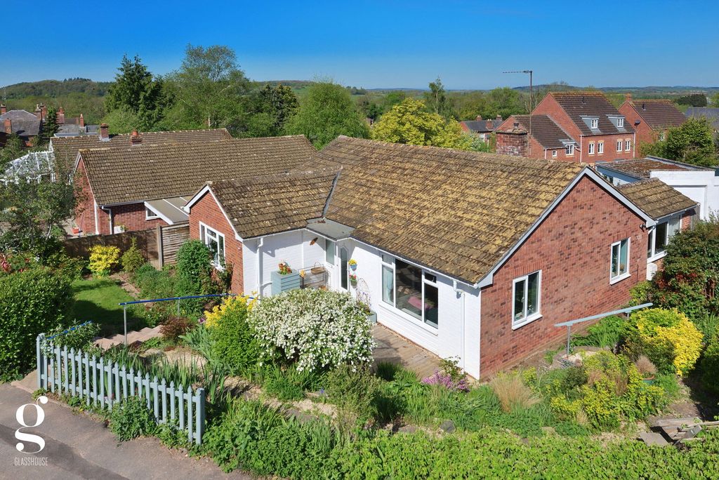 Property photo 1 of 34