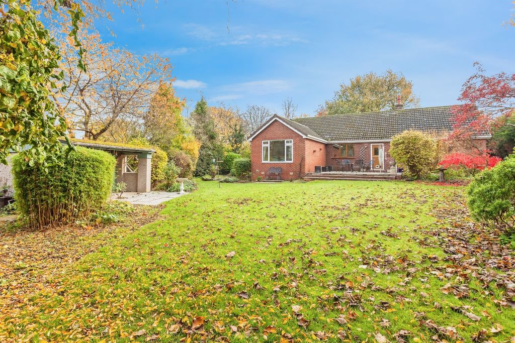 Property photo 2 of 17