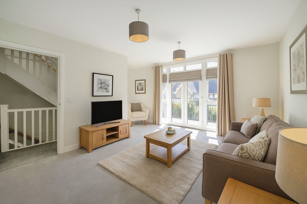 Property photo 2 of 8 Virtual Staging Has Been Used In Some Images