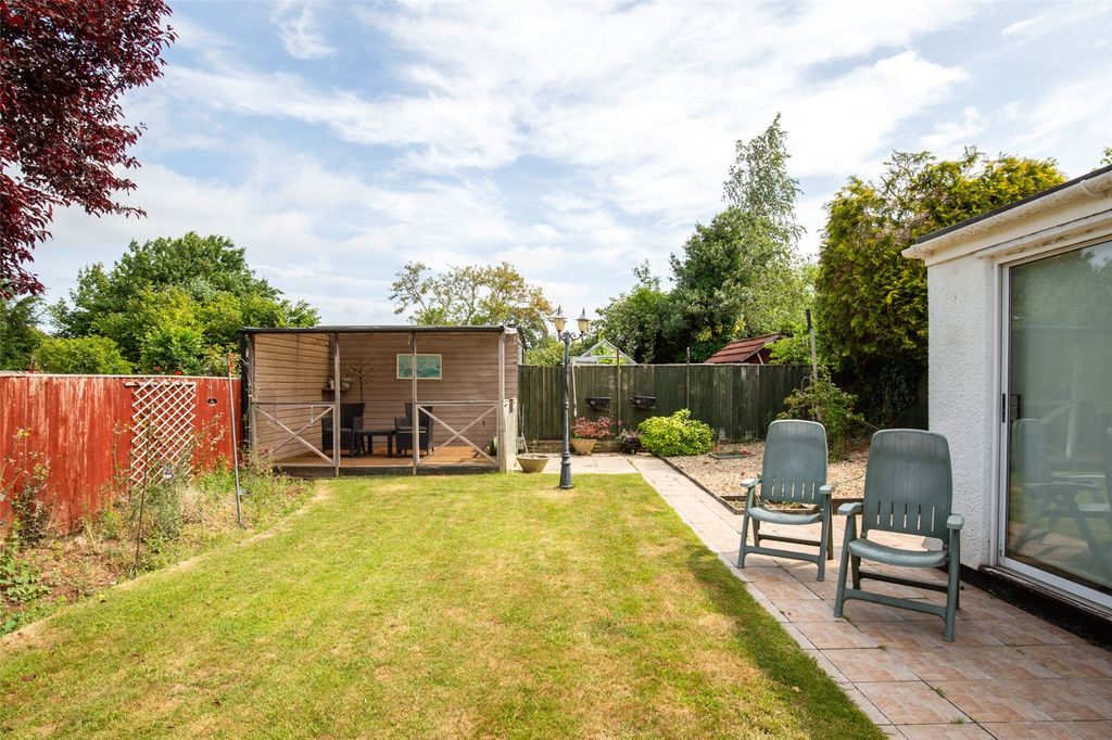 Property photo 3 of 25 Picture No. 12