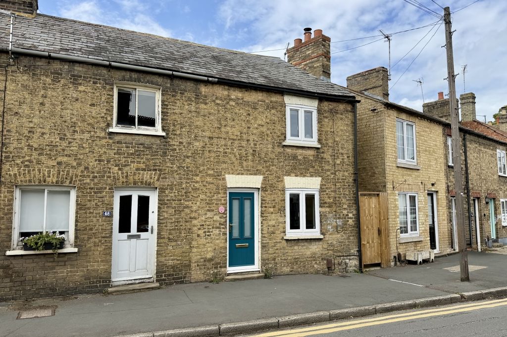 Property photo 1 of 8