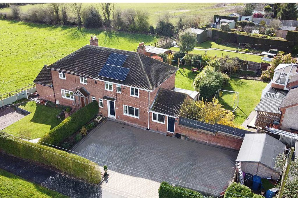 Property photo 1 of 35 Photo 2