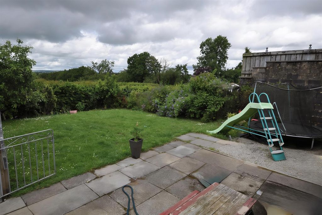 Property photo 1 of 12 Rear Garden