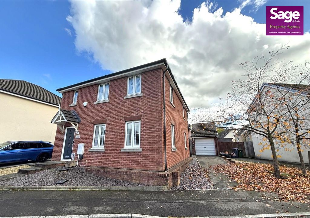 Property photo 1 of 26