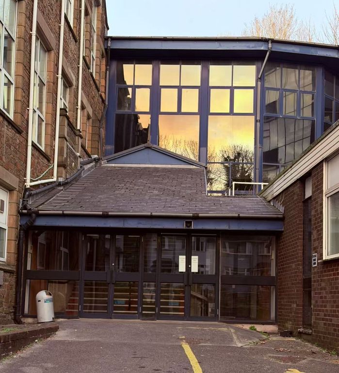 Property photo 3 of 13