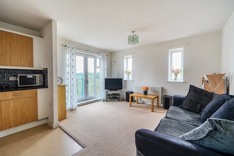 Property photo 3 of 19