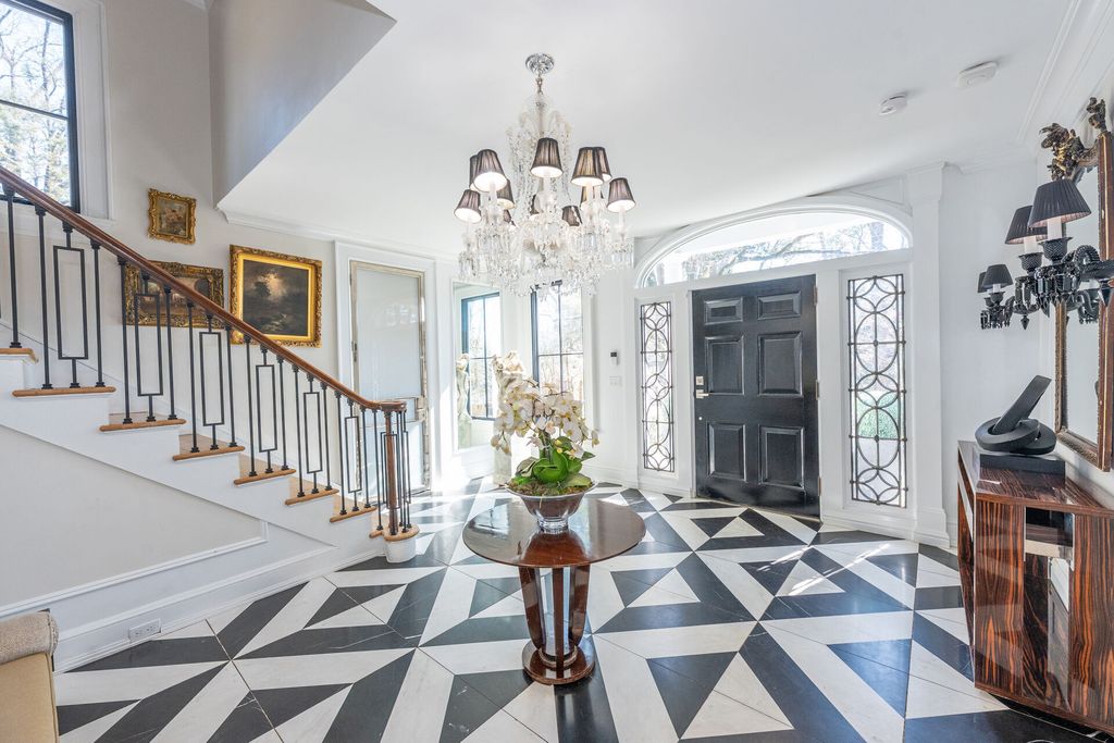 Property photo 2 of 8 <Alttext/>