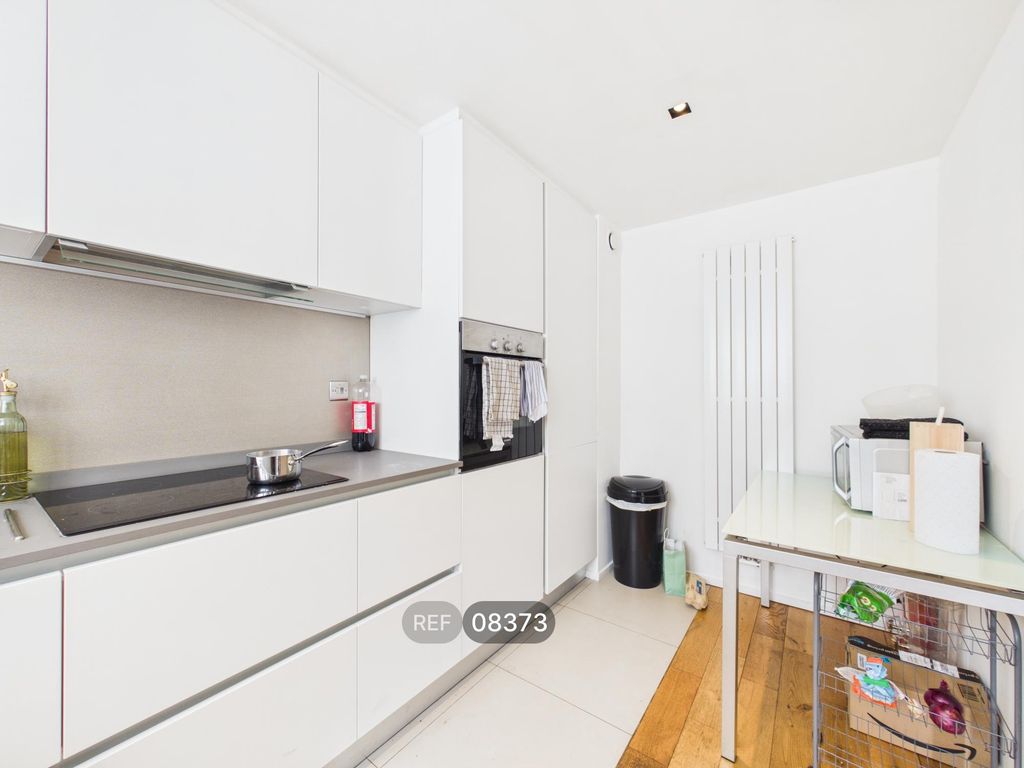 Property photo 3 of 13 Kitchen