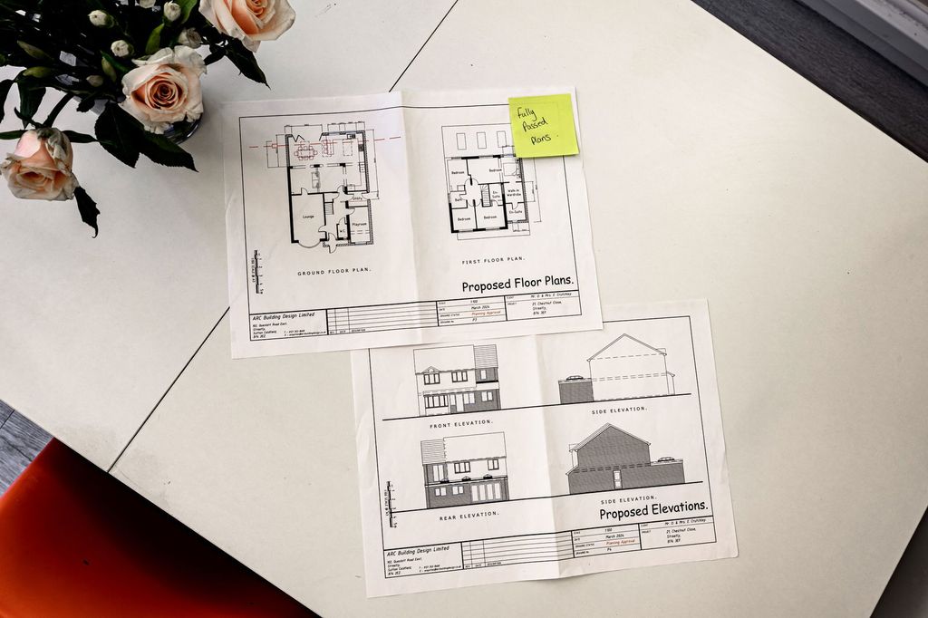 Property photo 2 of 31