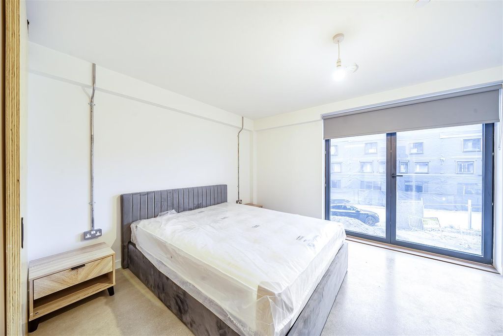 Property photo 1 of 10 1369167-6-68Efc5F189487.Jpg