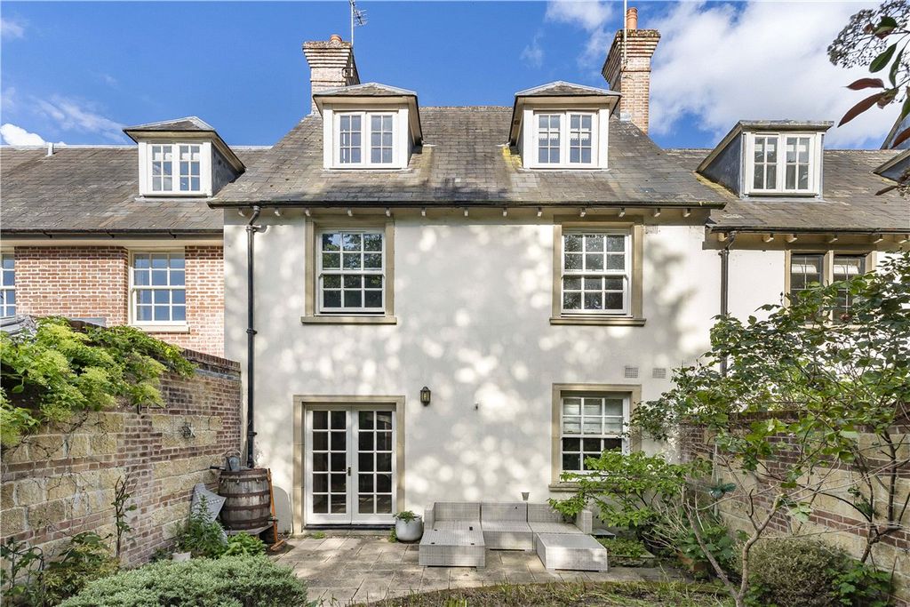 Additional image 17 of 4 bed terraced house for salePhoenix Square, Pewsey, Wiltshire SN9