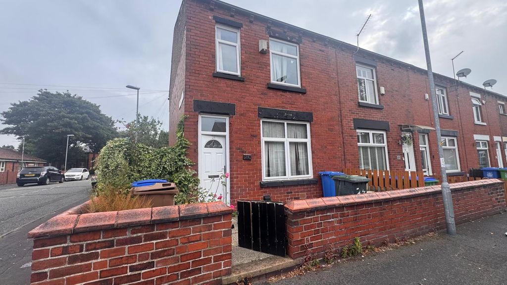 Property photo 1 of 15 Whatsapp Image 2026-08-26 At 12.41.57 Pm (3)