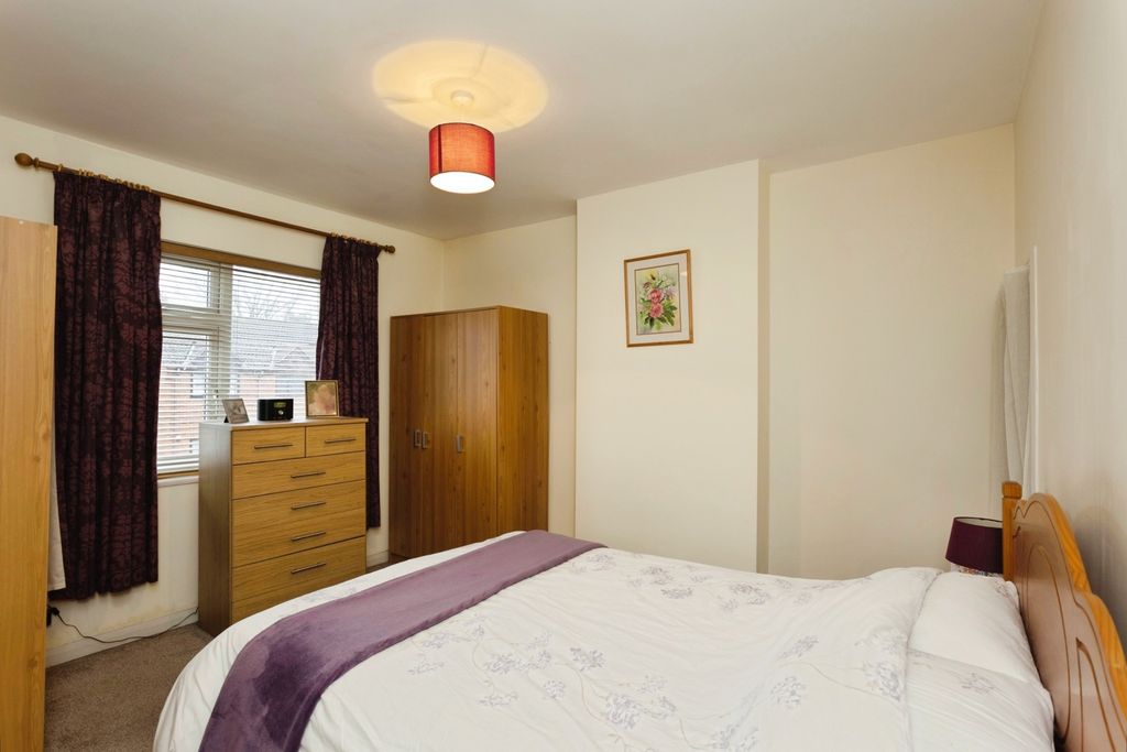 Property photo 3 of 18 Pbox-Img.Jpg