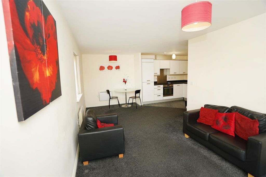 Property photo 3 of 11 Dsc02484A.Jpg