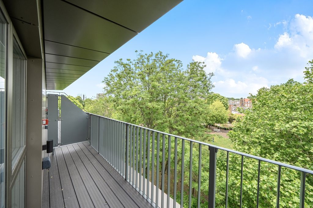Property photo 2 of 10 1464793-9-6A071c8...