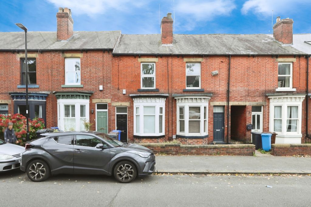 Property photo 1 of 17 Photo