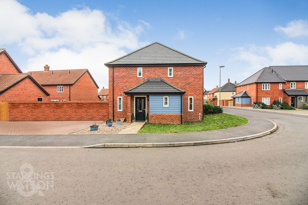 Property photo 1 of 16