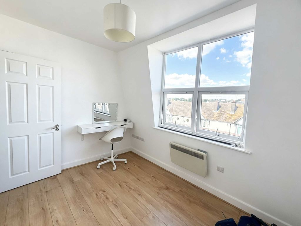 Property photo 1 of 4