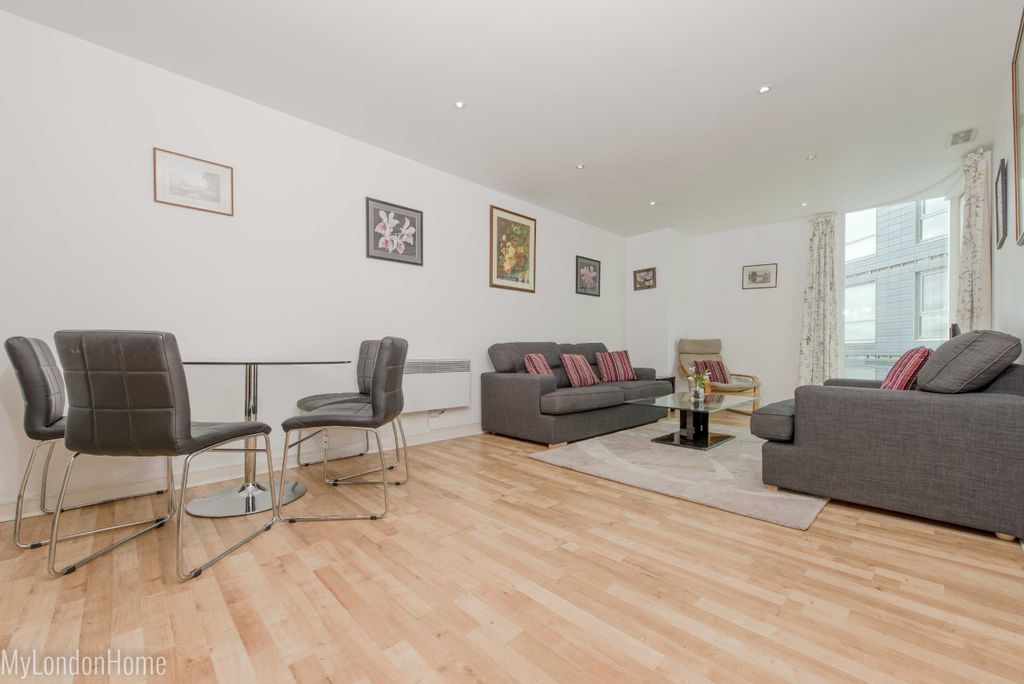 Property photo 1 of 11 Reception Room