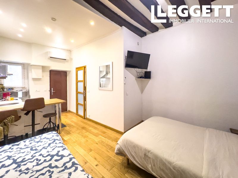 Property photo 2 of 10