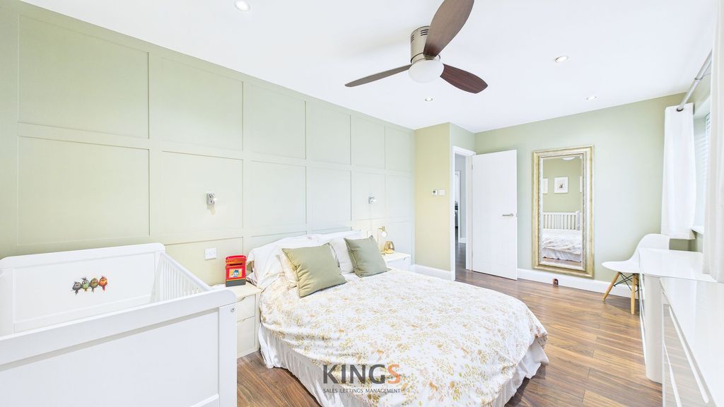 Additional image 44 of 5 bed detached house for saleUpland Drive, Brookmans Park AL9