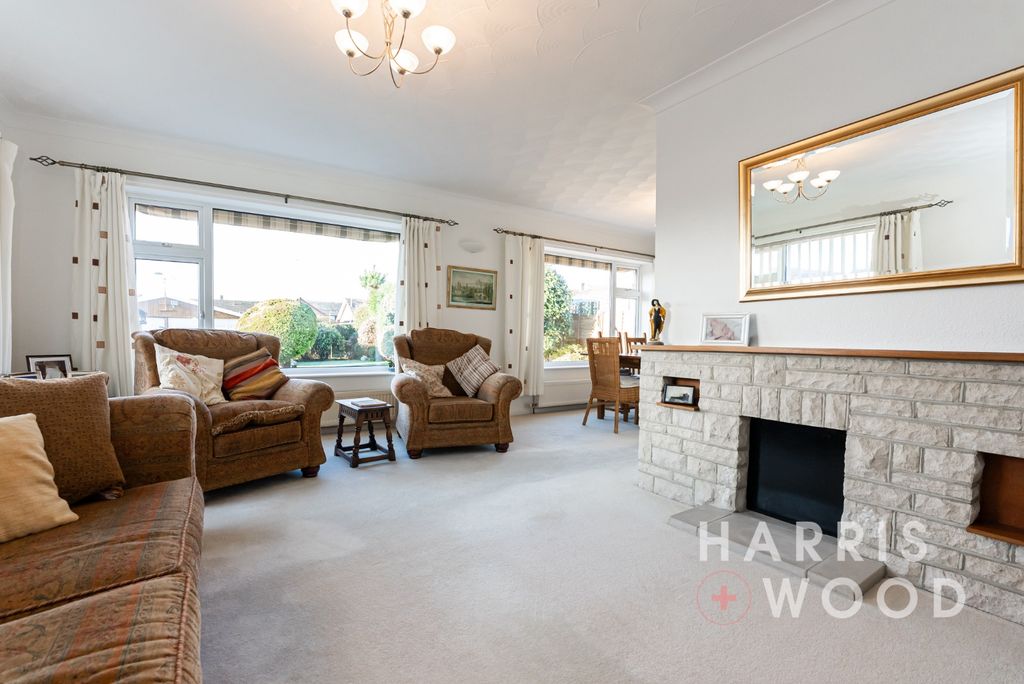 Property photo 2 of 23 3938594