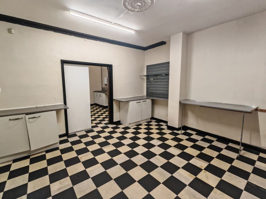Property photo 3 of 3