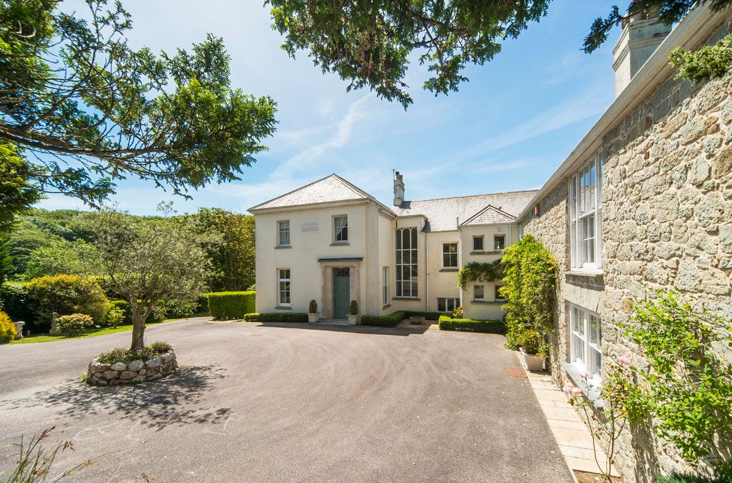 Property photo 3 of 42 Nansloe Manor And Nansloe Lodge, Helston, Cornwall, Tr13 0Sb