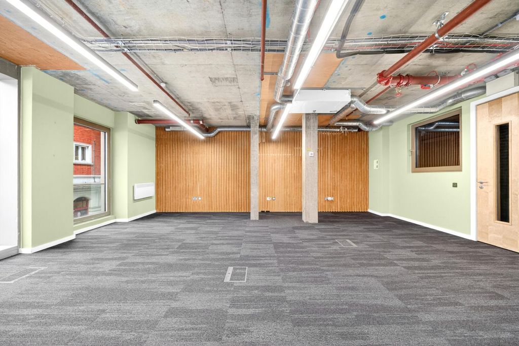 Property photo 1 of 7 Reception Room