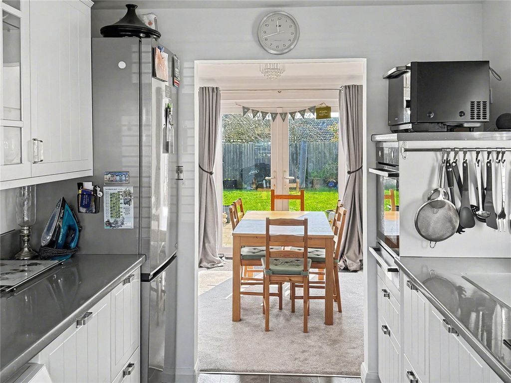 Property photo 3 of 10 Picture No. 17