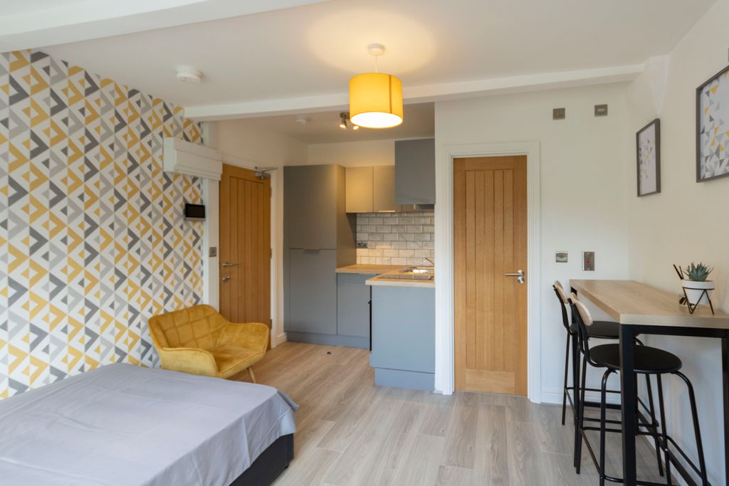 Property photo 1 of 7 Img_7540_1