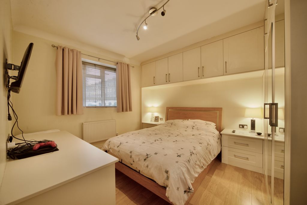 Property photo 2 of 12 Photo #2