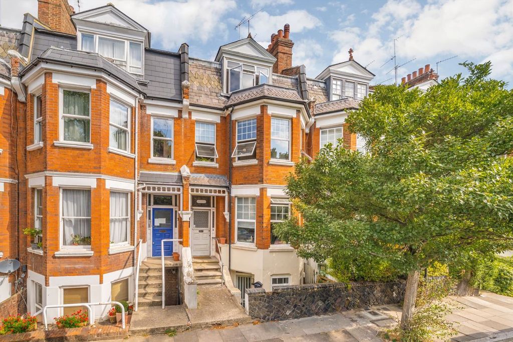 Property photo 1 of 7