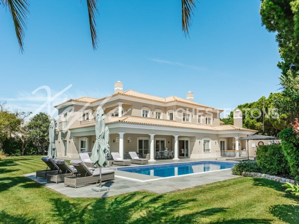 Property photo 1 of 57 Varandas Do Lago Spacious 5 Bed Luxury Villa For Sale Near Quinta Do Lago
