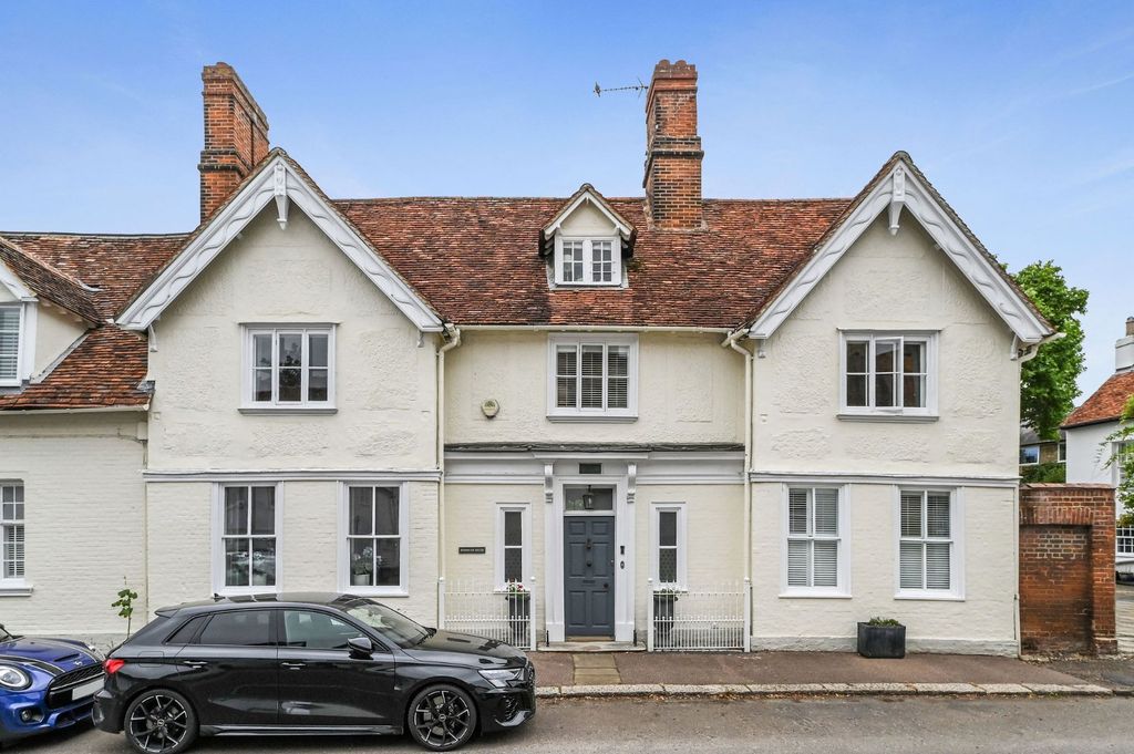 Property photo 1 of 24 Frontage