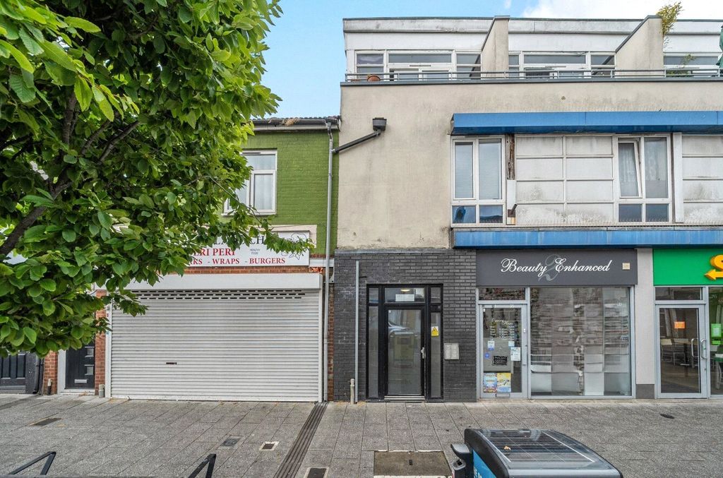 Property photo 1 of 10 Picture No. 13